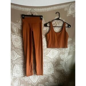 Split59 Matching Work Out Set: Sports Bra & Leggings